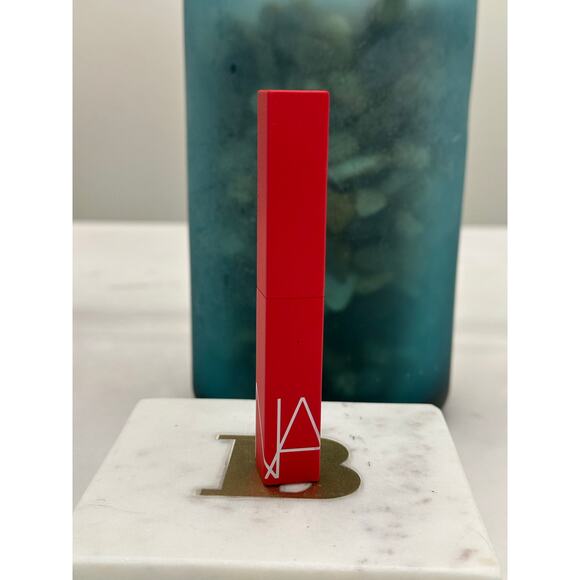 NARS Powermatte Lipstick Dragon Girl Red Matte NIB Full Size 0.05 Oz/1.5 g - Picture 4 of 4